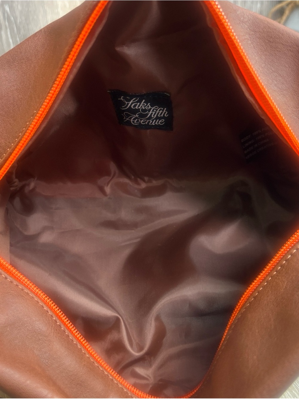 Saks Fifth Avenue Toiletry Bag (NWT) - Picture 7 of 10